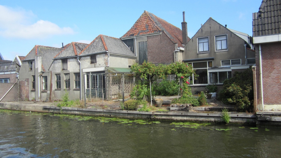 Bouwhistorisch onderzoek pakhuis Woerden Bouwhistorisch onderzoek pakhuis Woerden